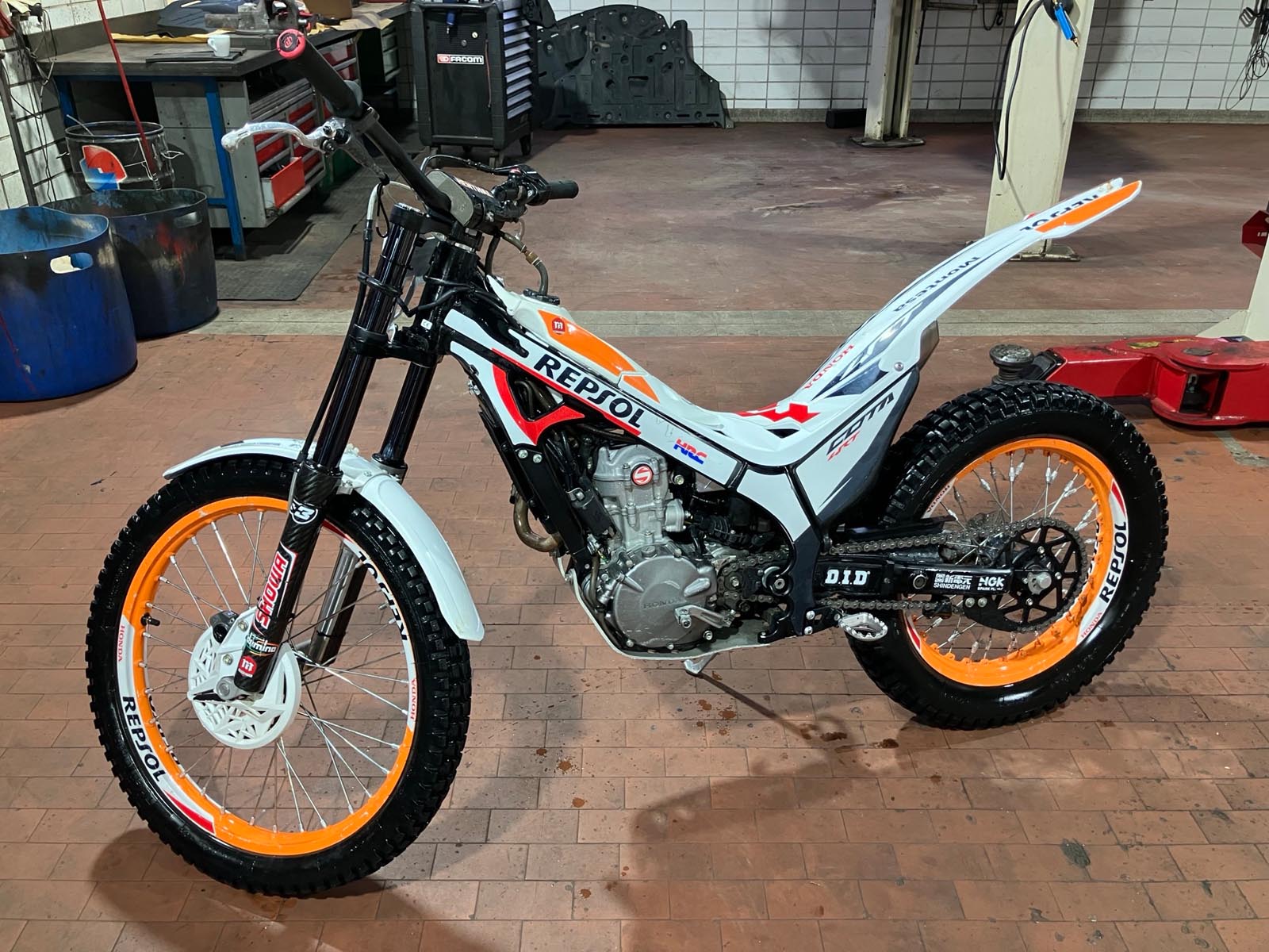 Montesa Honda Repsol,  Modell 2020   Nur 5400,-€  