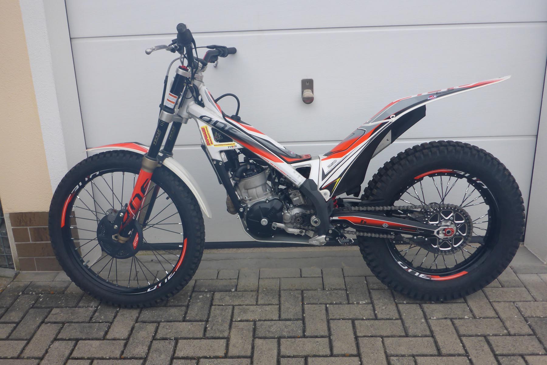 TRRS 250 ONE Modell 2024 Nur 4500,-€